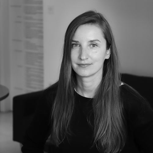 Urša Menart
